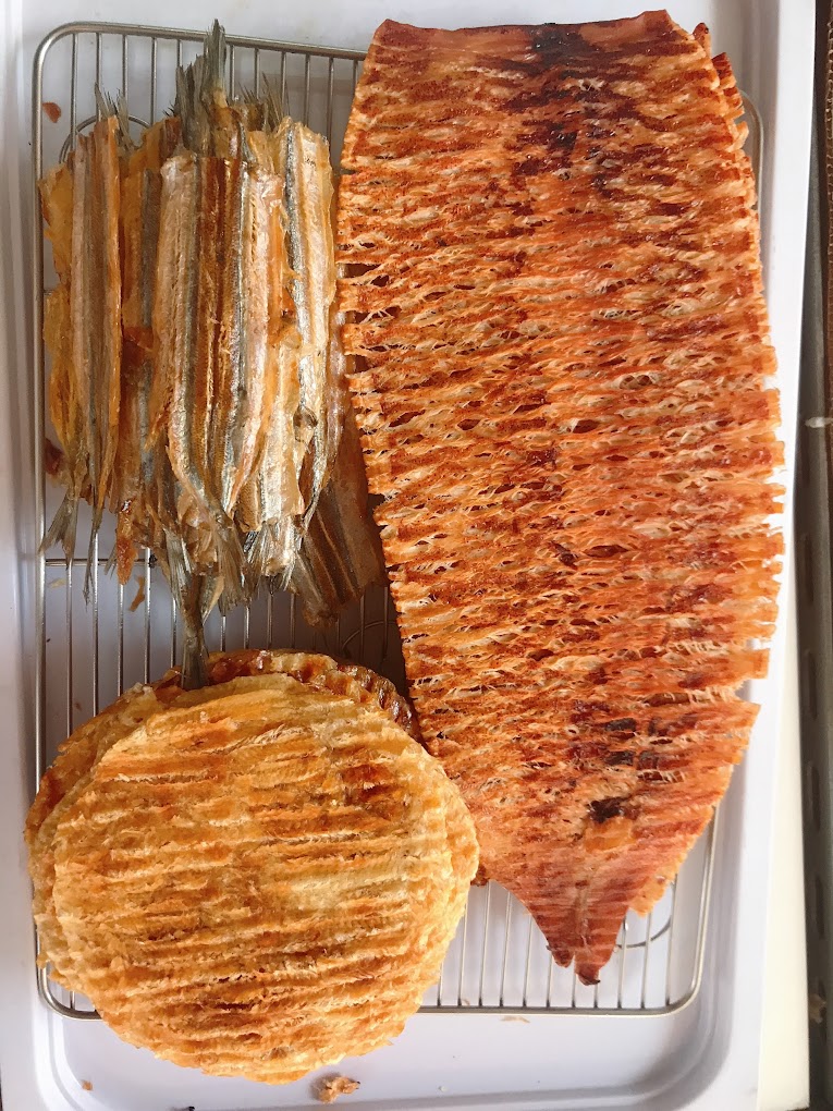 小琉球禾豐手撕魷魚 小琉球禾豐手撕魷魚現烤海味與伴手禮